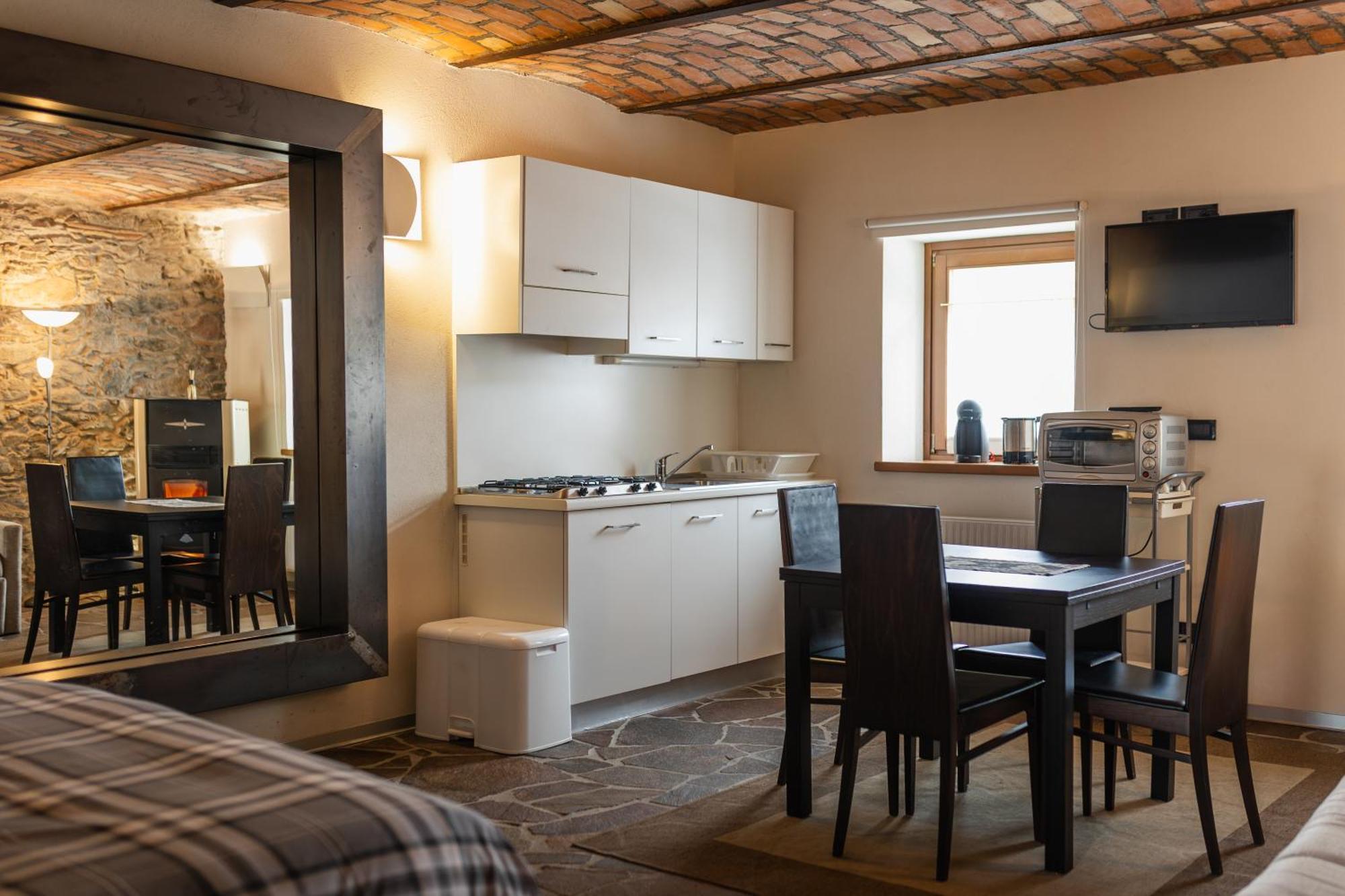 Albergo Diffuso Comeglians Eksteriør billede